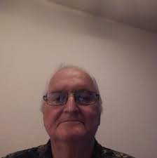 Hi! I'm new to this group. I recently joined because I was simply awe  struck by seeing cars from my youth.