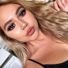 Celia Shen's Instagram, Twitter & Facebook