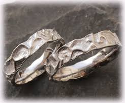 Ehering mit dieser oberfläche sind alltagstauglich und nicht jeder kratzer ist sofort sichtbar. Klassische Eheringe Trauringe Im116 Weissgold Palladium Ausgefallen Matt