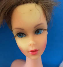 Barbie little people set all there could do with new batteries and the side  lift doesn't work