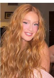 Marina Ruy Barbosa Ruiva