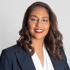 I'm excited to share with my connections that I have accepted the position  of Executive Director at the Transformation Life Center (TLC).