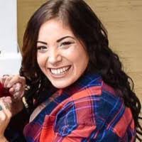 Megan Redding's Instagram, Twitter & Facebook