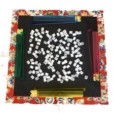 Mahjong Table Mat Red Flower Design With Coordinating Carry Etsy Red Flowers Red Bodies Flower Making