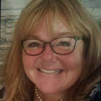 Claudia Landeros's Instagram, Twitter & Facebook