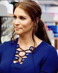 Just HI from my lovely fans will make my day happy ❤️