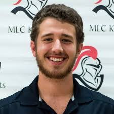 Robert Beaver's Instagram, Twitter & Facebook