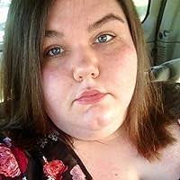 Stephanie Mattei's Instagram, Twitter & Facebook