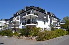 Es sind nur 100 schritte zum meer und 100 schritte zum wald. Strandallee Timmendorfer Strand Timmendorfer Strand Michels Co Neubau Immobilien Informationen