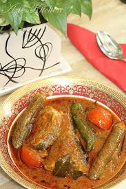 Masak kari ikan tenggiri menggunakan'periuk tanah' подробнее. Kari Ikan Tenggiri Mamak Style Azie Kitchen
