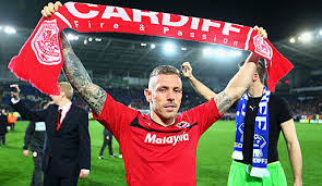 So lange waren die farben von cardiff city fc blau und weiß. Cardiff City Folgt Swansea In Die Premier League