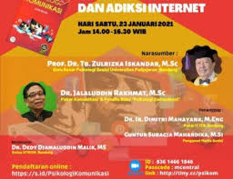 Perguruan tinggi ini menyelenggarakan program studi s1 (sarjana) ilmu komunikasi dengan konsentrasi jurnalistik, manajemen komunikasi, public relations, dan juga broadcasting. Stikom Bandung Iski