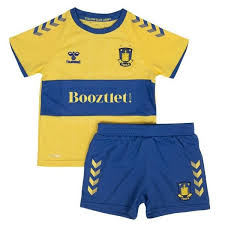 Brøndby kommune, a municipality in the former copenhagen county, is on the east coast of the island of zealand in eastern denmark. Brondby If Home Shirt 2020 21 Booztlet Mini Kit Kids Www Unisportstore Com