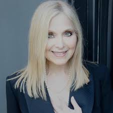 Happy 73rd birthday Roslyn Kind ! Barbra's little sister. She is much more  than just being her sister. She's also a great artist ! Eoghan. ✍️