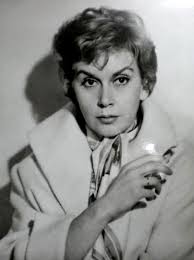 Ana MARISCAL : Biographie et filmographie