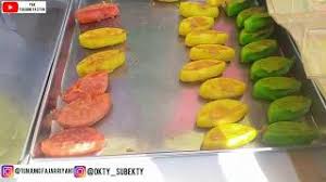 Terbuat dari santan, gula, telur dan irisan pisang kepok menjadi. Xtxwook16yyqhm