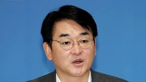 언론중재법, 신문법, 잡지진흥법, 공직선거법 등 위원회 관련 법령 및 규칙 등을 안내합니다. W8eoavzg6 Zl2m