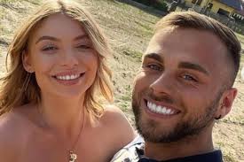 Hotel Paradise". Chris Ducci został ojcem