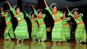Tarian inang atau lebih dikenali sebagai tarian mak inang suatu ketika dahulu dicipta semasa zaman kesultanan melayu melaka. 34 Tari Tradisional Sumatera Utara Beserta Penjelasan Dan Gambar Pelajarindo Com
