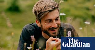 Frisky bison and blooming streets: Age of Extinction's year in pictures