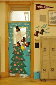 50 Innovative Classroom Door Christmas Decoration Ideas For School Contest Bedroom Door Decorations Door Decorations Christmas Door Decorations