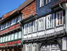 Aktuell vermieten wir 2, 3 und 4 zimmer wohnungen in osterwieck. Fachwerk Ensemble Hausinschriften In Osterwieck Tourismusverein Huy Fallstein E V