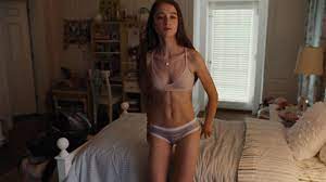 Raffey Cassidy nude pics, page - 1 < ANCENSORED