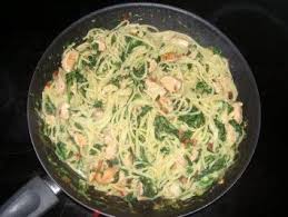 Spinat Lachs Nudeln Rezept Mit Bild Rezept Lachsnudeln Lachs Spinat Nudeln Rezepte