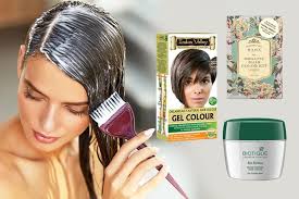 Natural ways to dye your hair. Five Best Herbal Hair Color Brands Available In India