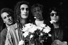Feature Vinyl Corner Jane S Addiction Nothing S Shocking Music Musings Such Mountain song was the first song written by the band in 1985, before a band name had even been decided upon. feature vinyl corner jane s addiction