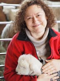 Lila Dodd's Instagram, Twitter & Facebook