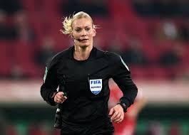 It was held from 26 june to 17 july 2011 in germany, which won the right to host the event in october 2007. Keine Bundesliga Im Iranischen Staatsfernsehen Bibiana Steinhaus In Sporthosen Das Geht Nicht Medien Gesellschaft Tagesspiegel