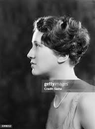 26 Sasha Baxter Photos & High Res Pictures