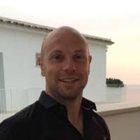 Daniel Harries's Instagram, Twitter & Facebook