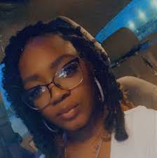 SHE BELIEVED SHE COULD SO SHE DID!! 👩🏽‍🎓 Yall help me congratulate  Cassidy Janelle for being an early graduate. Today was officially her last  day of high school. As you make your