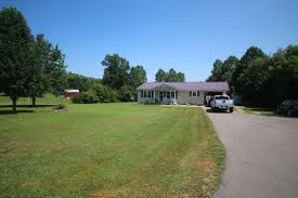 80 City Lake Rd Caneyville Ky Quality Listing By Farm Home Realty And Auction Inc 334 S Main Street Leitchfield Ky 427 House Styles Realty Country Roads