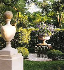 Linenandlavender Net Patience My Dear Garden Urns European Garden Beautiful Gardens