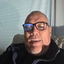 Mandy Dillon (@manz010)