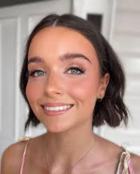 Makeup and Hair Artist Services in North Toowoomba