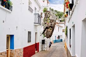 Is the town of setenil the same as laccipo? Sehenswurdigkeiten In Setenil De Las Bodegas Cadiz