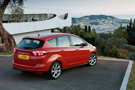 The facelift version of ford's compact mpv was unveiled at the 2006 bologna motor show and arrived at dealerships in spring 2007. Ford C Max Test Wie Sieht Der Perfekte Familien Van Aus Meinauto De