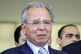 Ouro, prata e outros investimentos para 2020 e 2021 o ministro da economia, paulo guedes acredita que o pior da crise ficou para trás e que a. O Fracasso Economico Sobe A Cabeca De Paulo Guedes Bonifacio