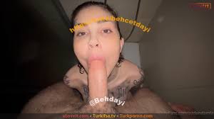 Ceyda Sevim ifşa Manitasıyla başbaşa yayın videosu | xLoveit