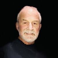 Toni Comeau's Instagram, Twitter & Facebook