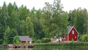 Schweden, das land der wälder berge und gletscher, ist auch dank der seen, die über eine sehr gute wasserqualität und gute möglichkeiten zum angeln verfügen, bei den urlaubern. Einsames Ferienhaus Am See Wie Wir Unser Perfektes Ferienhaus In Schweden Finden