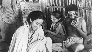 Download lucky patcher app latest version apk for android. Pather Panchali The History Meaning And Making The Cinemaholic