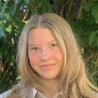 100+ "Sarah Layton" profiles