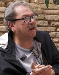 La fe en el poder del libro