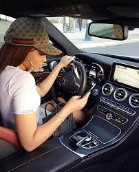 Ranveer singh is not one to shy away from fashion, no matter how bizarre and in his latest post the bajirao mastani actor can be seen channeling major jared leto and gucci head, alessandro michele. Gucci Canvas Cap Hat Styles Available Shoes Outfit Fashion Outfits With Hats Hat Fashion