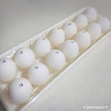 冷蔵庫収納 たまご収納にセリアのトレーがシンデレラフィット limia リミア 冷蔵庫 収納 収納 アイデア 収納